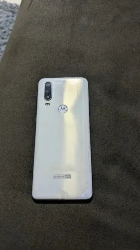 Motorola One Action 128GB Branco - Para Retirada de Peças / Sucata (Tela 100% OK)