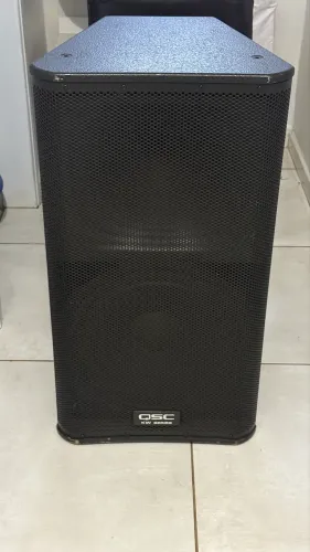 QSC KW152