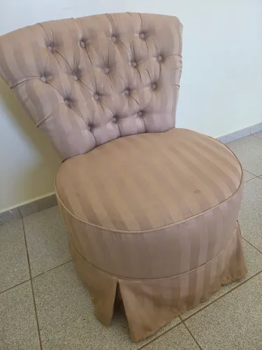 Poltrona com capitone 