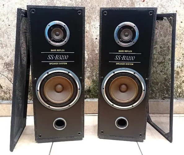 Par Caixas Acusticas Vintage Sony Ss-b3200 - Conservadas
