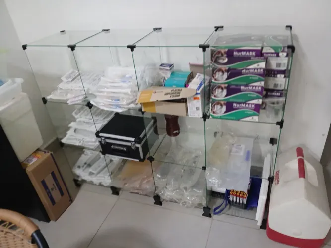 Balcão de vidro 1.20 mt