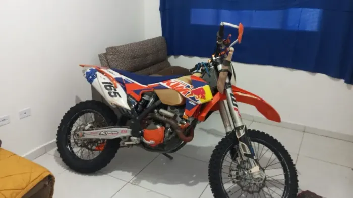 Vendo KTM 350 4 tempos 2013 Cross country , moto MT boa de estado