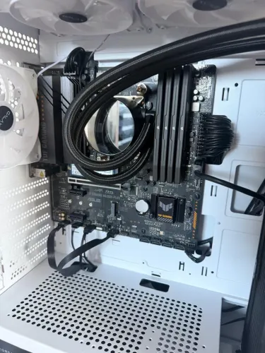 PC Ryzen - AM5 Ryzen 9 7950x - 128G DDR5 5200mhz - NVME 1 TB