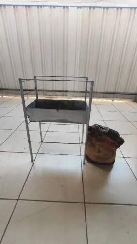 Churrasqueira de Ferro Reforçada em Metalão