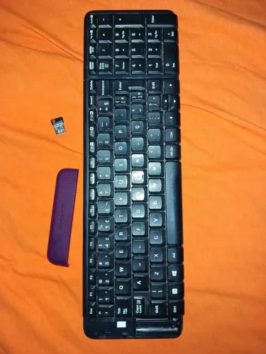 Com defeito! Teclado Logitech K230 Sem fio