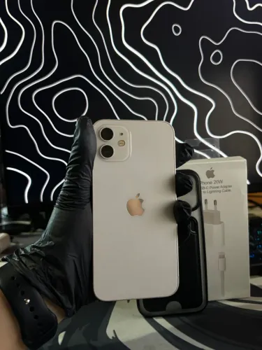 iPhone 12 128 gb excelente estado 