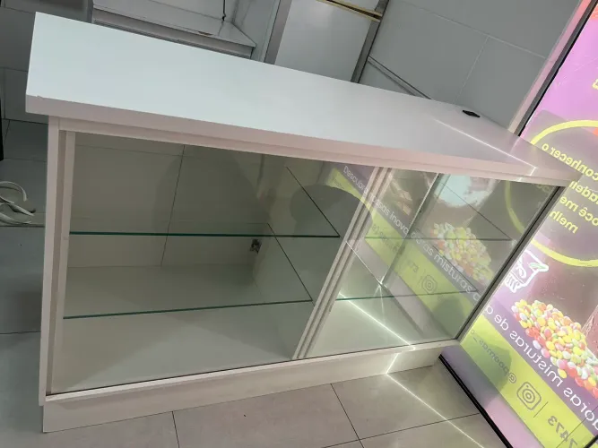 Balcão vitrine