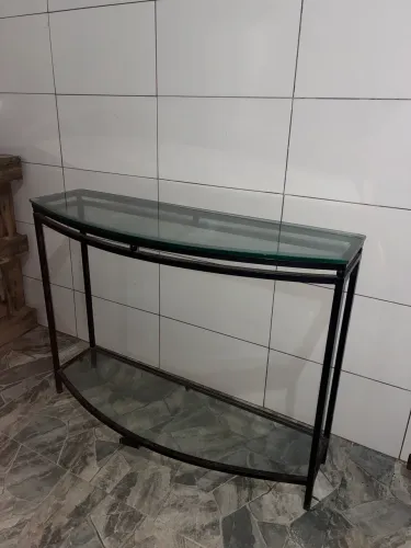 Mesa decorativa para sala de estar