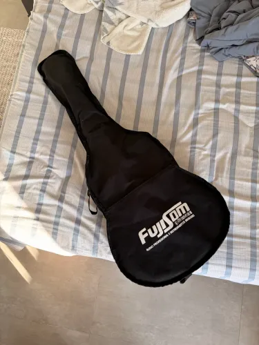 Violão destro