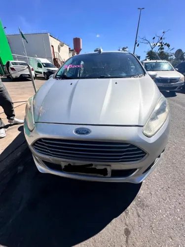 Ford Fiesta 1.6 16V Flex Mec. 5P 2014