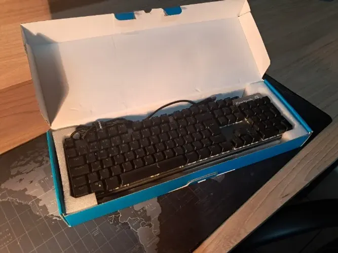 Teclado Mecânico Black Hawk, Fortrek