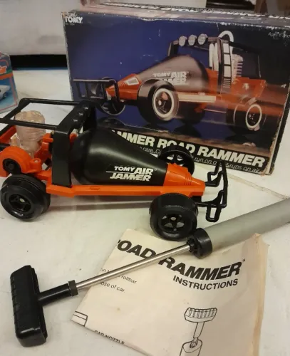 Brinquedo vintage Tomy Air Jammer Road Rammer de 1982