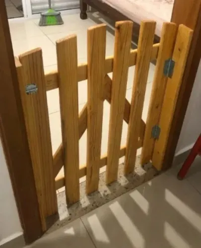 Portão de pallet 350 eucalipto 500 e cumaru 1000