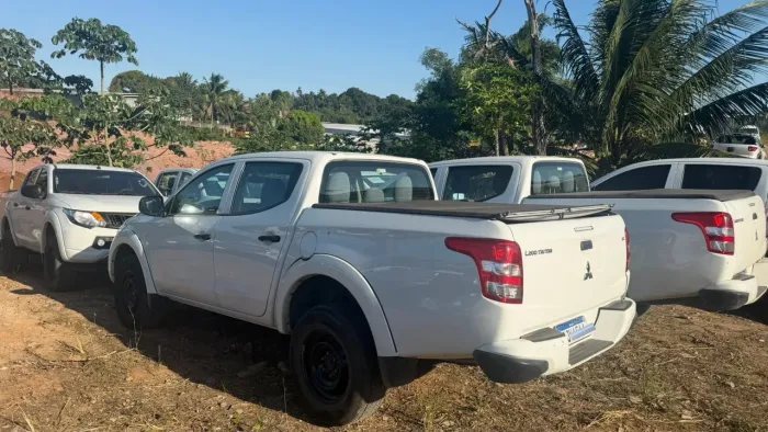 Mitsubishi L200 Tri. Outd. GLX 2.4 CD 4X4 Die. MEC 2025
