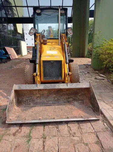 Mini Retroescavadeira JCB 1CX