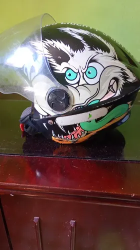 Capacete new liberty 3