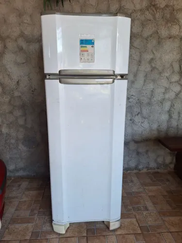 Vendo geladeira dupex