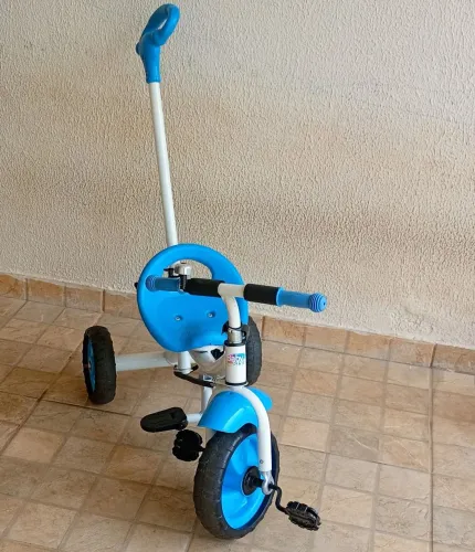 Triciclo Infantil