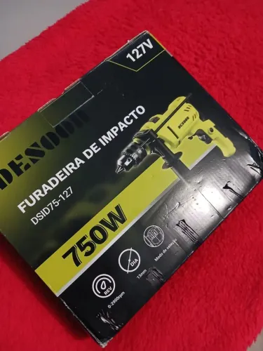 Furadeira 750w