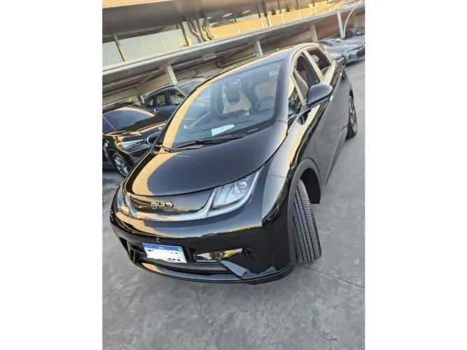 BYD Dolphin EV (Elétrico) 2026