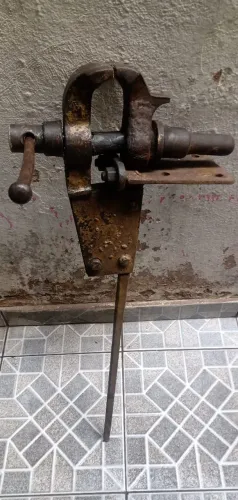 MORSA DE BANCADA RABO DE ARRAIA N 4
