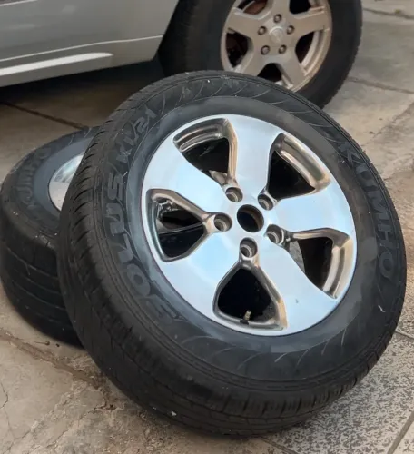 Rodas Grand Cherokee 5x127  Aro 18 - Cromadas em ótimo estado