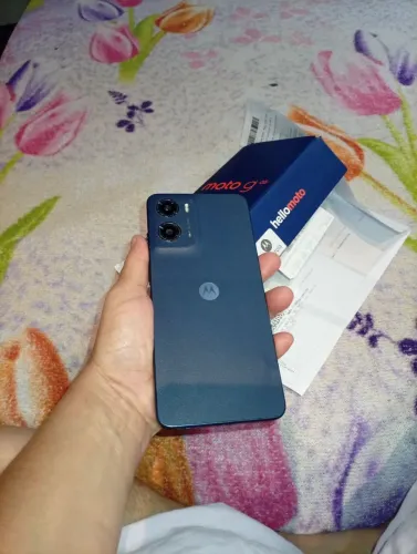 Celular moto g 05
