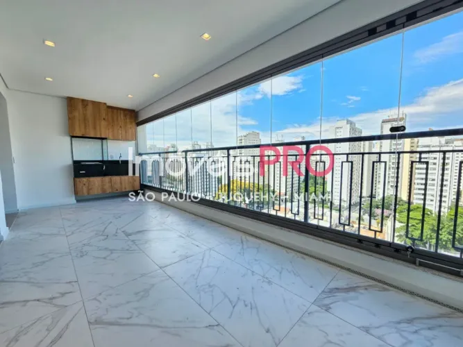 Apartamento locação com 3 Quartos e 5 banheiros, 149 m²
