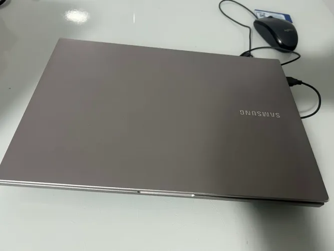 Notebook Samsung i5/8gb