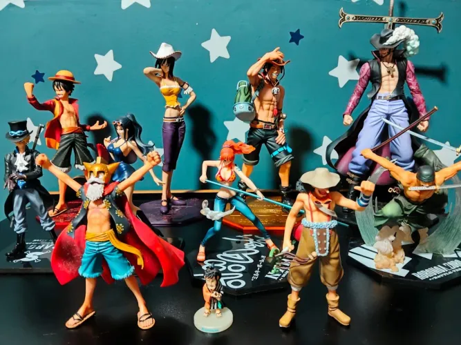 Coleção Figures One Piece Originais Banpresto/Bandai ? Completa, sem caixa