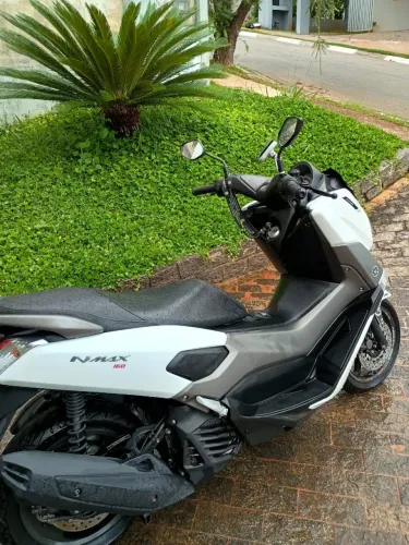 NMAX 160 ABS 
