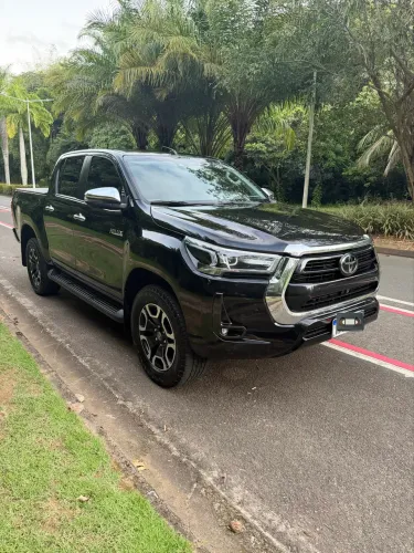 Toyota Hilux CD SRX 4X4 2.8 TDI 16V Diesel Aut. 2022