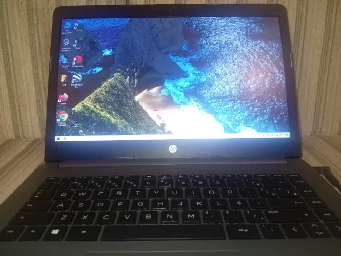 NOTEBOOK HP HP240 G7 14" I5 WIN10 4GB SSD240
