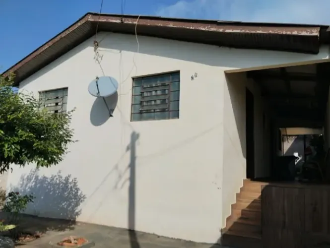 VENDO CASA NO PABLO POLÔNIO - SANTA MARIANA, 2 Quartos