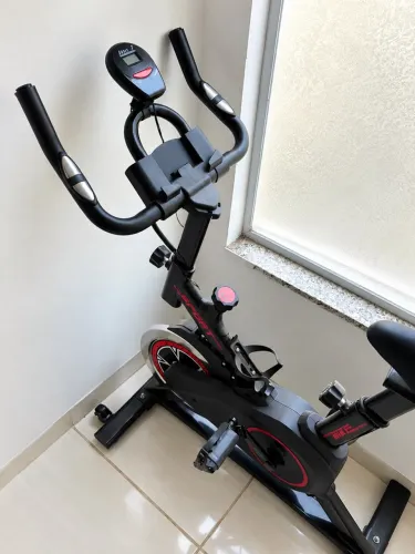 Bicicleta Spinning à venda