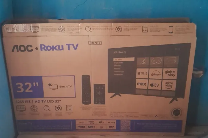 Smart tv 32 polegadas, usada pouco! Vendendo para comprar uma maior