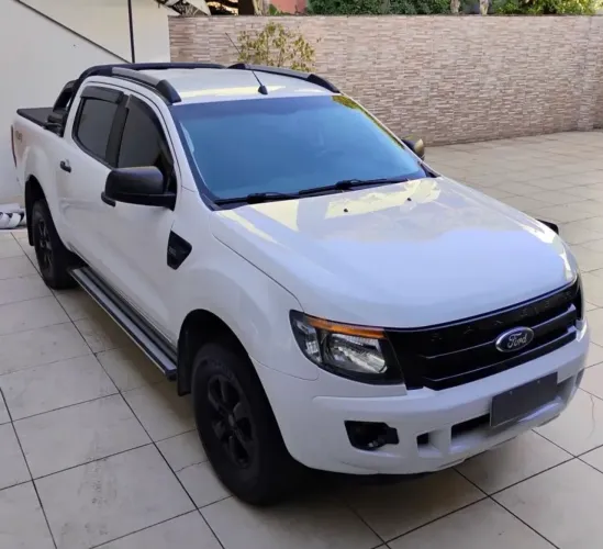 Ford Ranger XLS 2.5 16V 4X2 CD Flex 2014