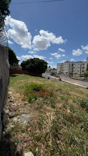 Vendo Terreno Morada do Sol Esquina c/ Registro