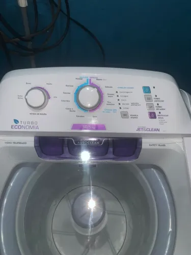 Máquina de Lavar Electrolux 10,5kg Branca Turbo Economia com Jet&Clean e Filtro Fiapos 