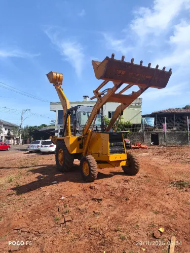 retroescavadeira Case 580 h
