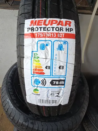 Pneus novos 175/70/13 importado
