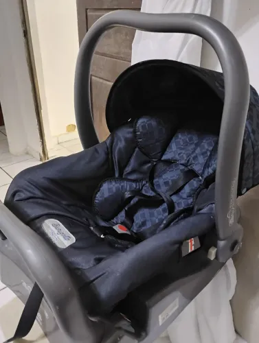 Bebê conforto Burigotto + Base
