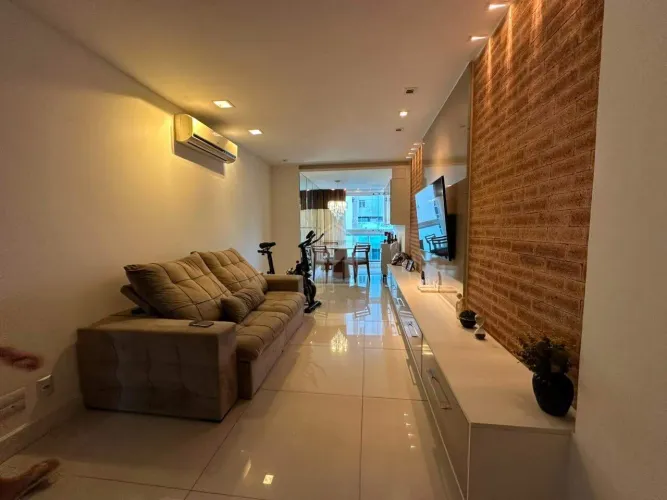 Livia Machado VENDE Apartamento à venda em Santa Lúcia 2 Quartos com Suíte