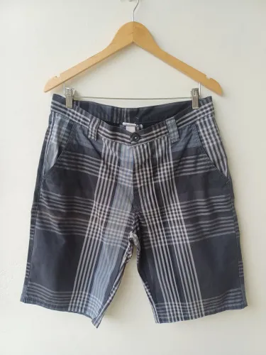 Bermuda masculina tam 42