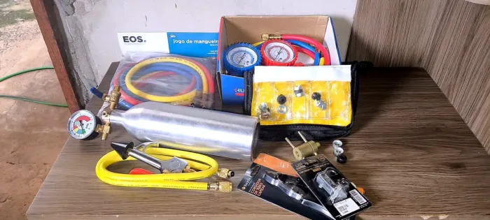 KIT PARA TÉCNICO DE REFRIGERAÇÃO E AR-CONDICIONADO