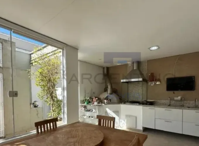 Casa Condomínio Helbor Ipoema - Mogi das Cruzes.