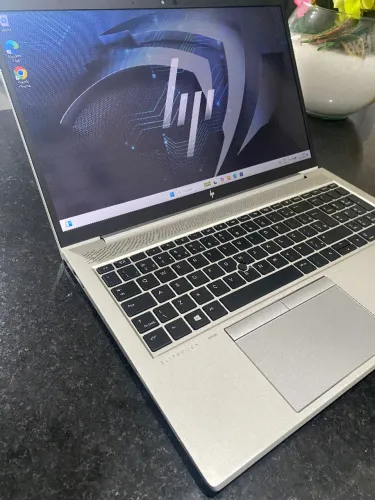 Notebook HP Empresarial Premium I5 Geração 11/Tela Touch/16GB/SSD512GB/Topo de Linha