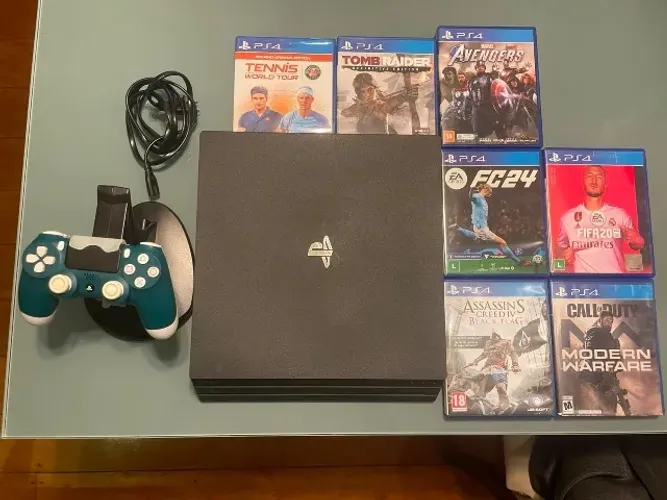 Ps4 Pro 1TB. + 1 Controle Dualsense + 7 Jogos