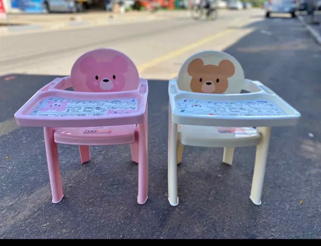 CADEIRA DE ALIMENTAÇÃO PRA CRIANÇA ?