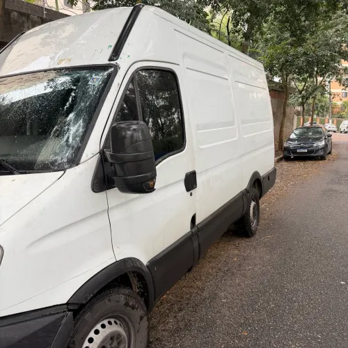 Iveco Daily City 30s13 Furgão 2P (diesel) 2019